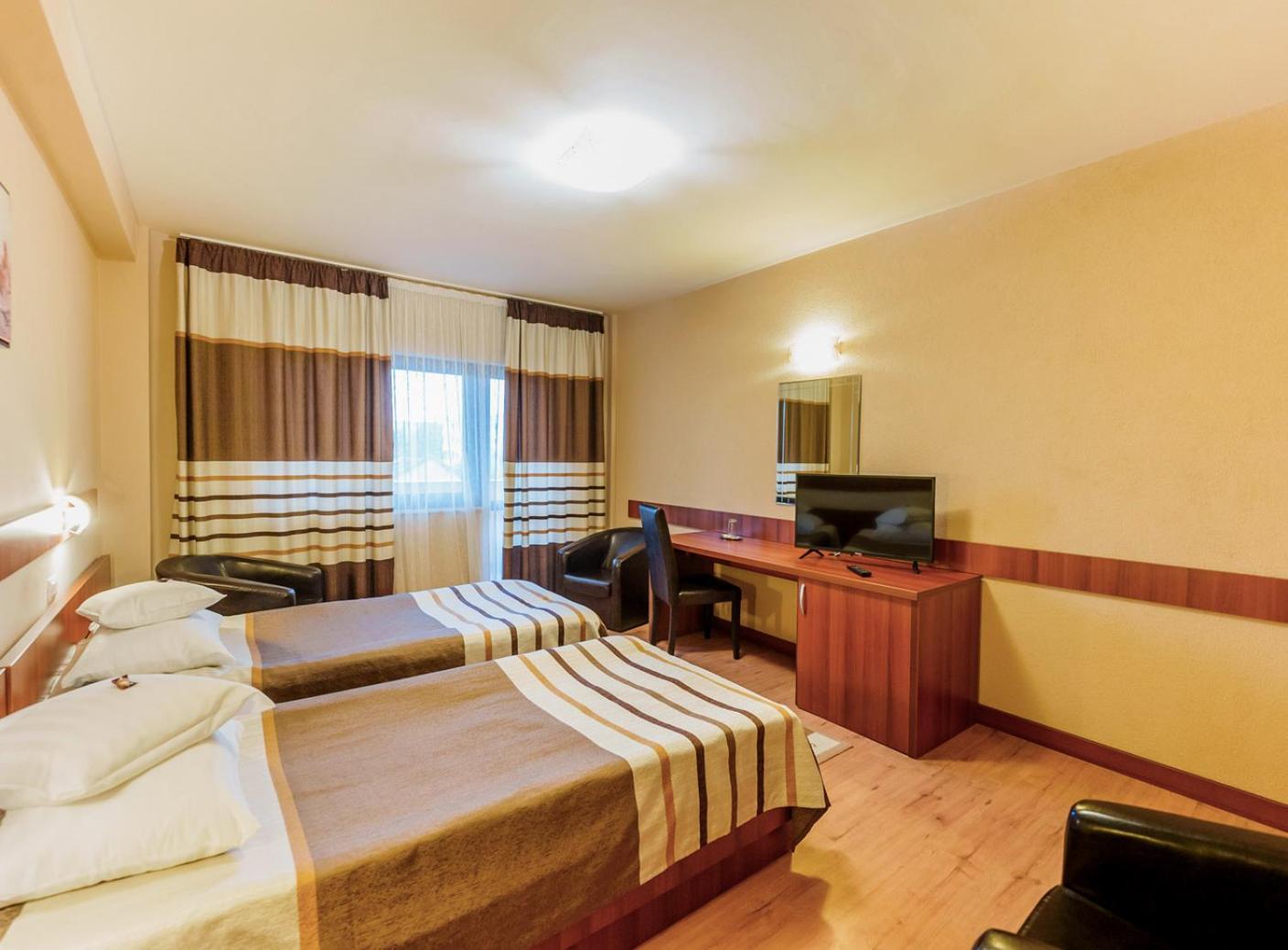 Hotel Crisana Arad Exterior photo